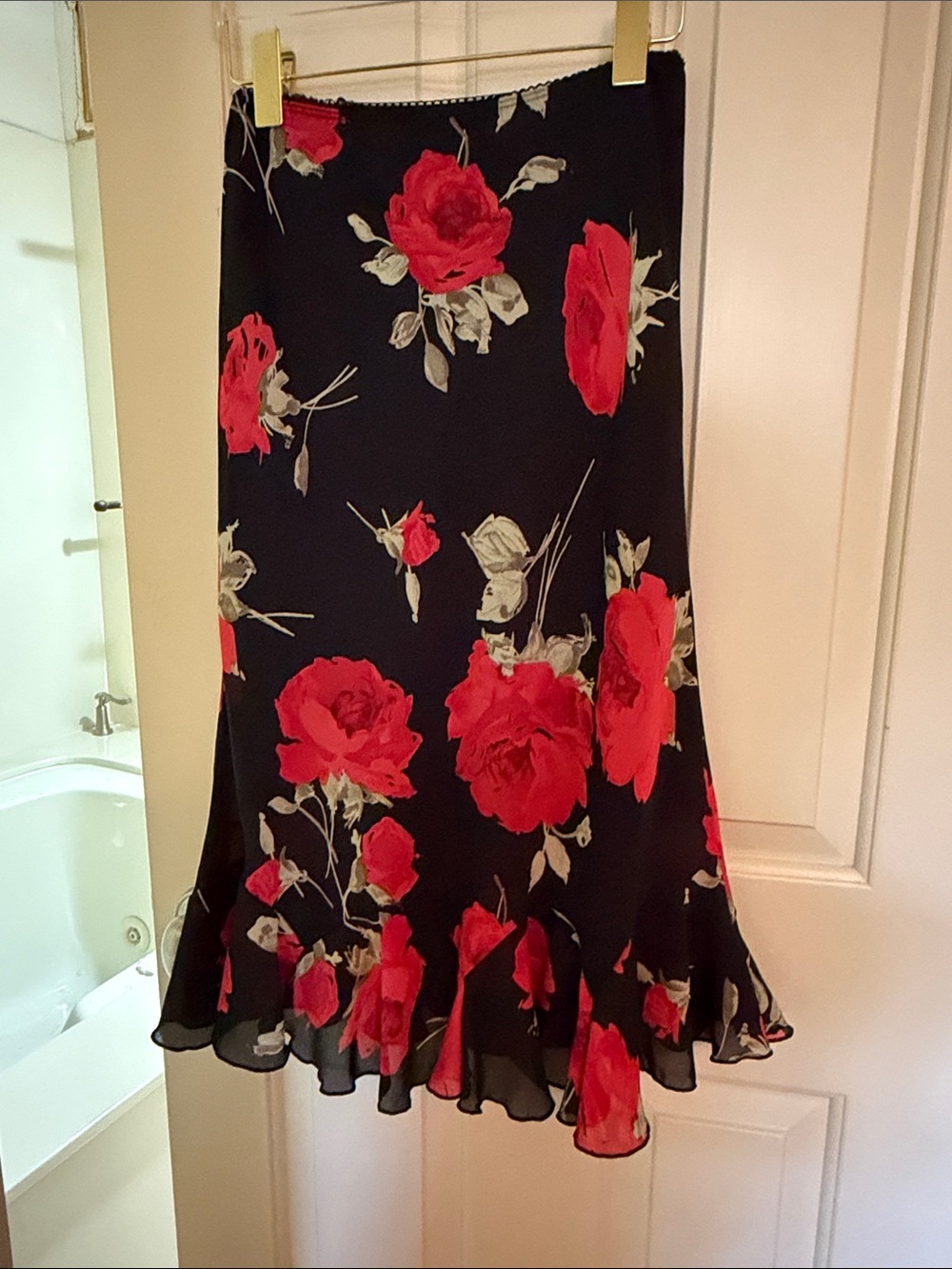 La Belle Black A-Line Midi Skirt with Red Rose Print - Picture 2 of 10